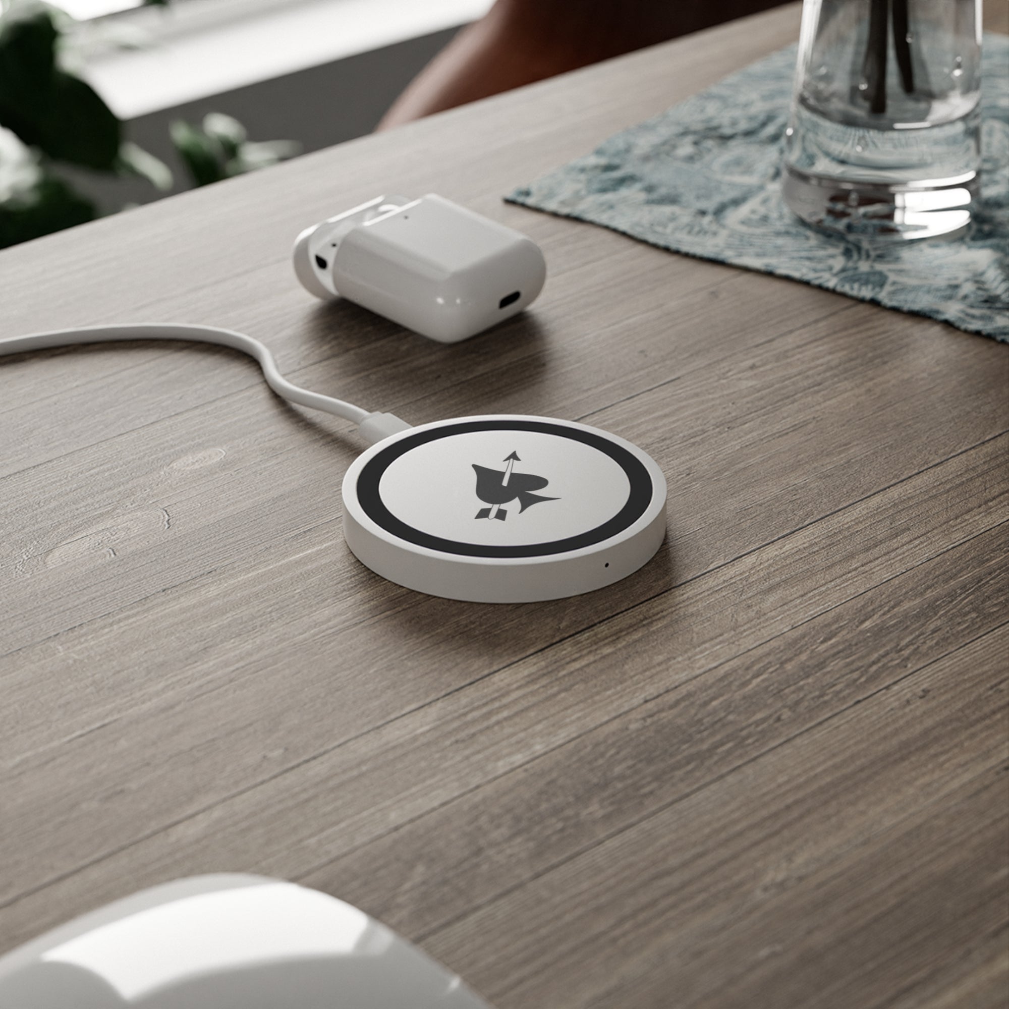 LVVRS Logo Wireless Charging Pad
